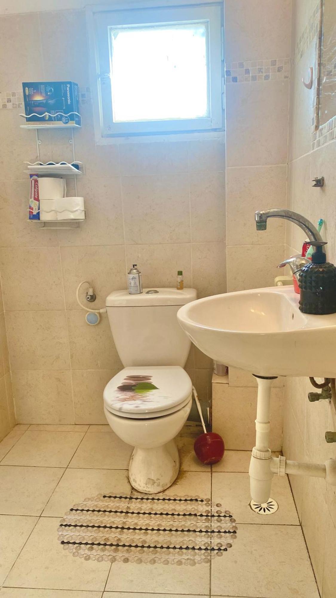 דירה יפיפיה! מיקום מעולה! אוניברסיטת בן גוריון, סורוקה, שוק, פארק! Apartment Beersheba Bagian luar foto